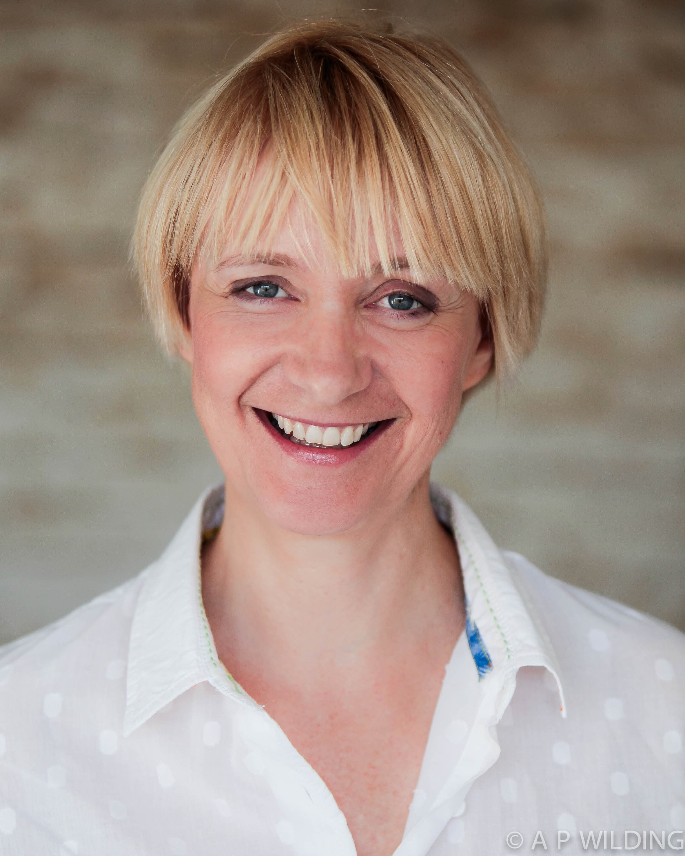 Dr. Isobel Horn
